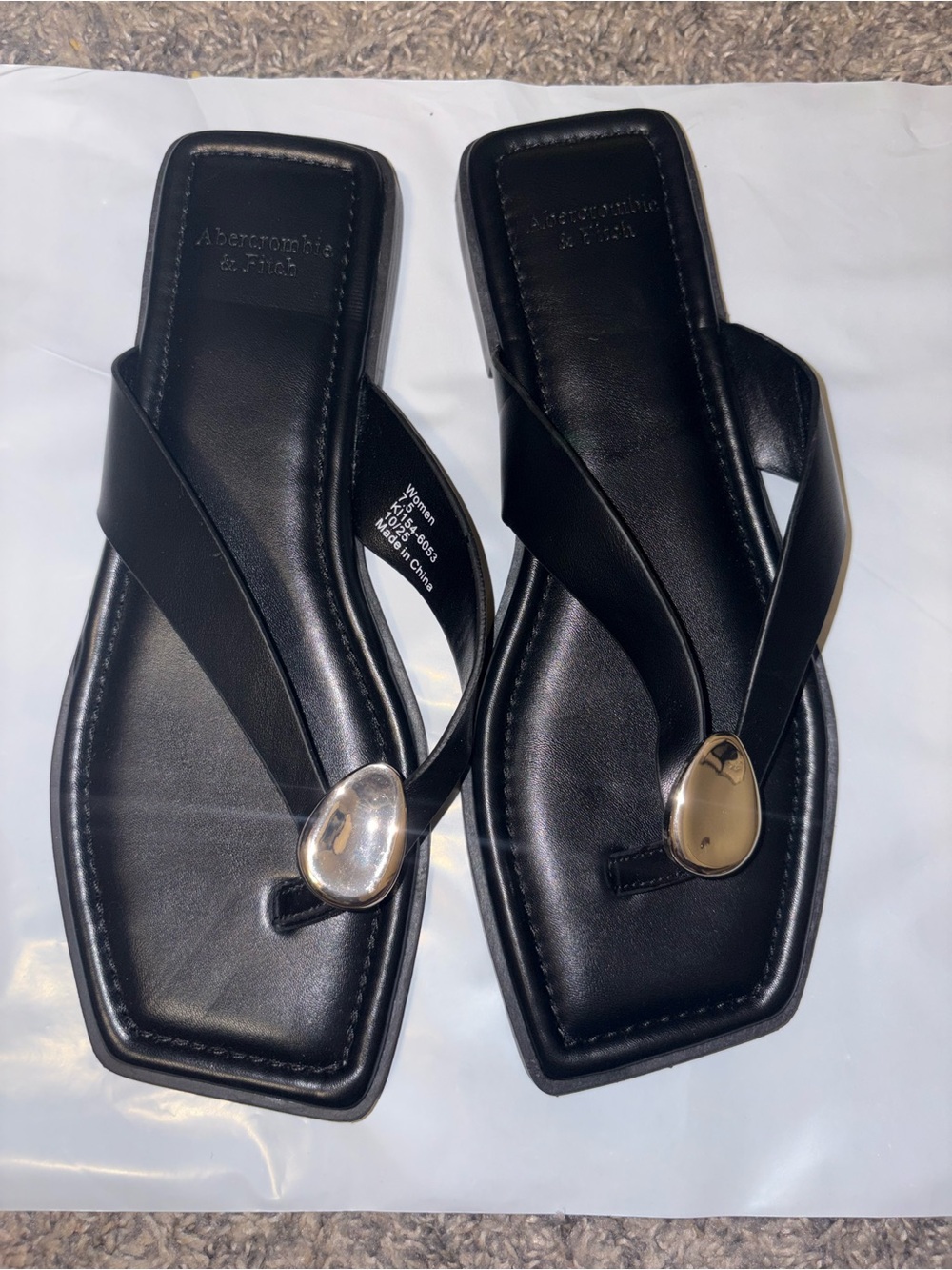 Abercrombie & Fitch Black Leather Square-Toe Thong Sandals with Gold Accents